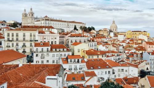 Alfama  Carcavelos Beach Hotel Lisboa