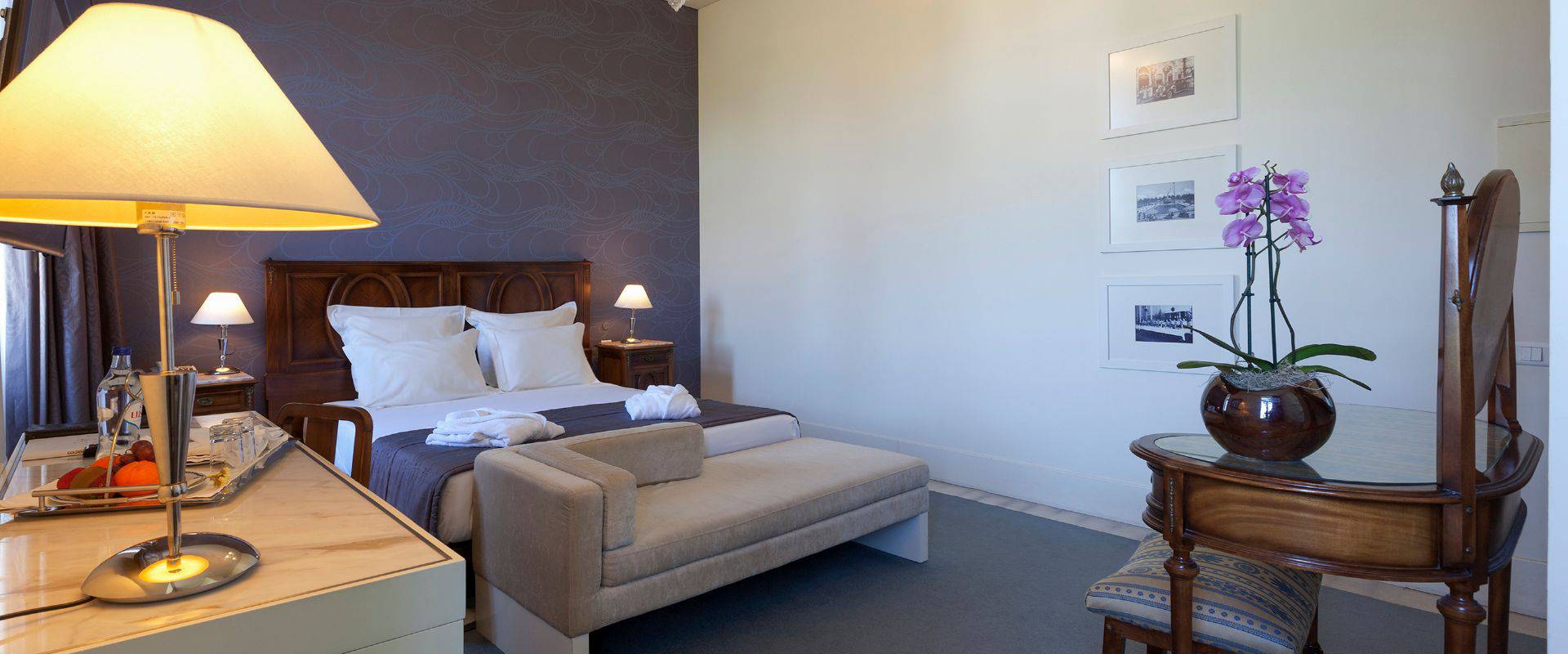 Classic double/twin room com cama extra  Curia Palace Hotel Coimbra