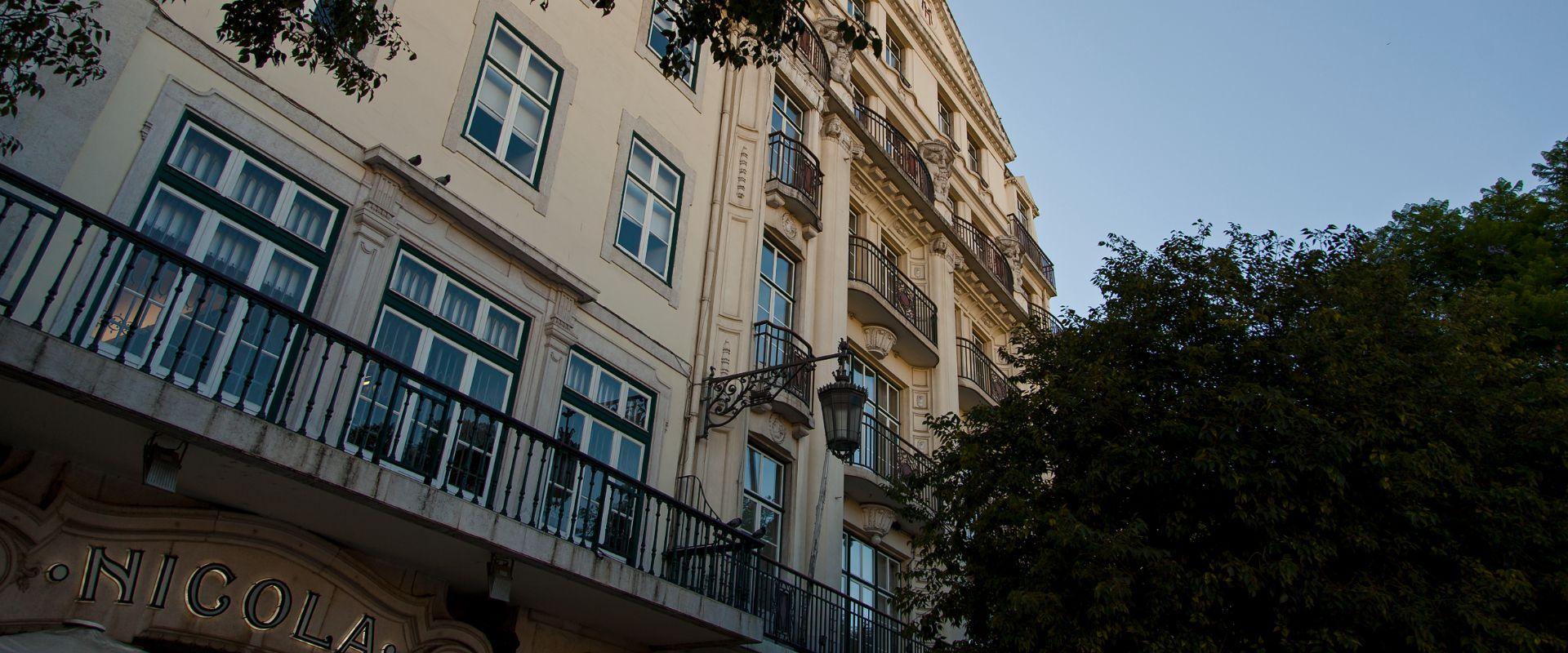 Welcome to a refined centenarian boutique hotel on old Lisbon’s central square  Métropole Hotel