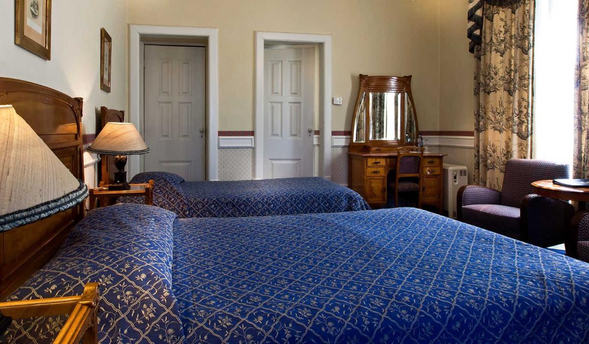 Quarto Clássico  Palace Hotel Bussaco Coimbra Quarto Clássico  Palace Hotel Bussaco Coimbra