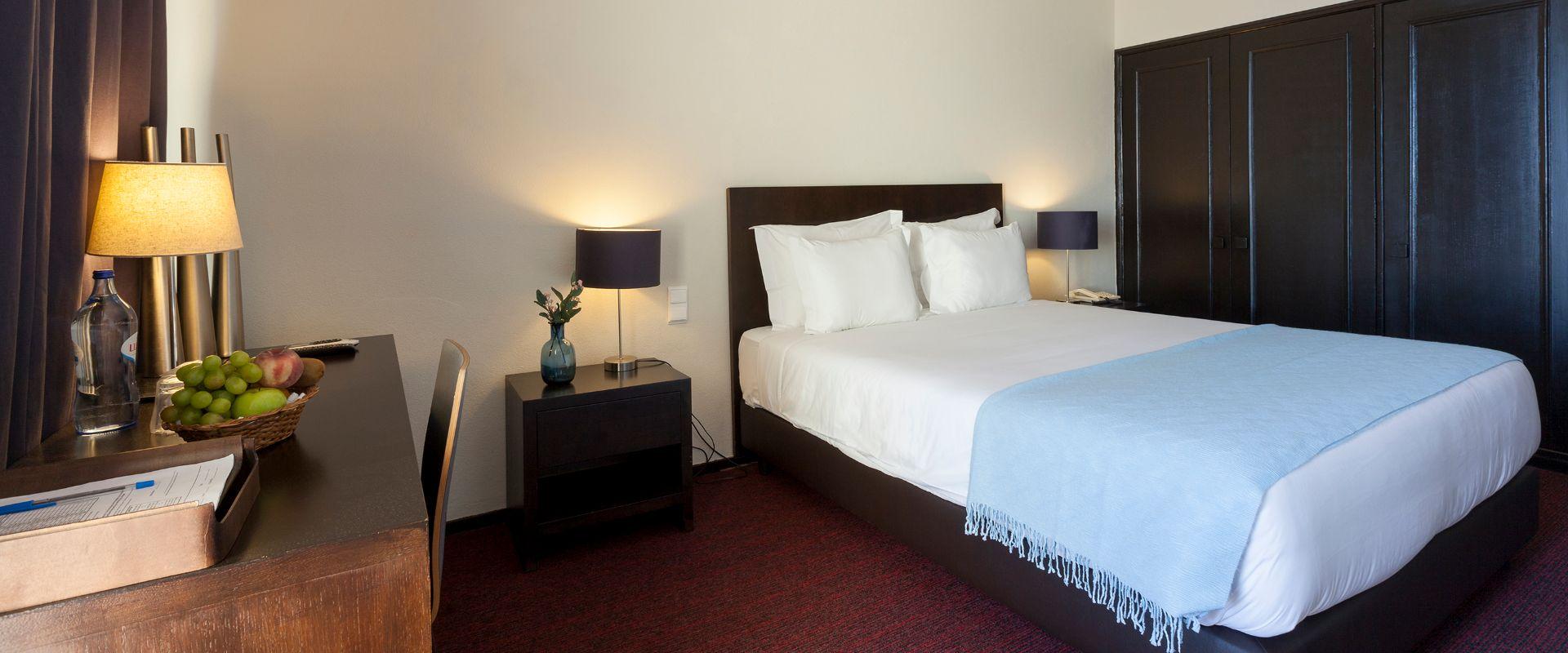 Quarto Padrão  Carcavelos Beach Hotel Lisboa Quarto Padrão  Carcavelos Beach Hotel Lisboa