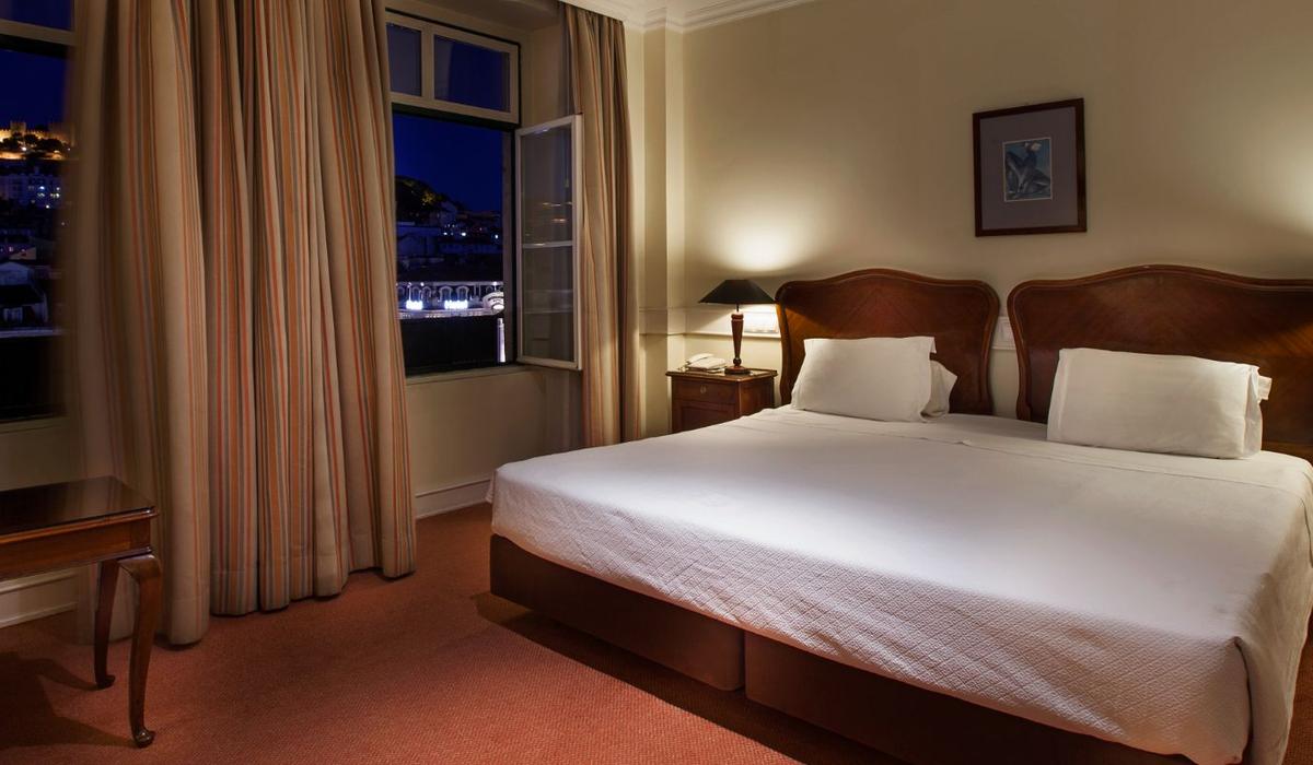 Rossio Room with extra bed Métropole Hotel Lisbon Rossio Room with extra bed Métropole Hotel Lisbon