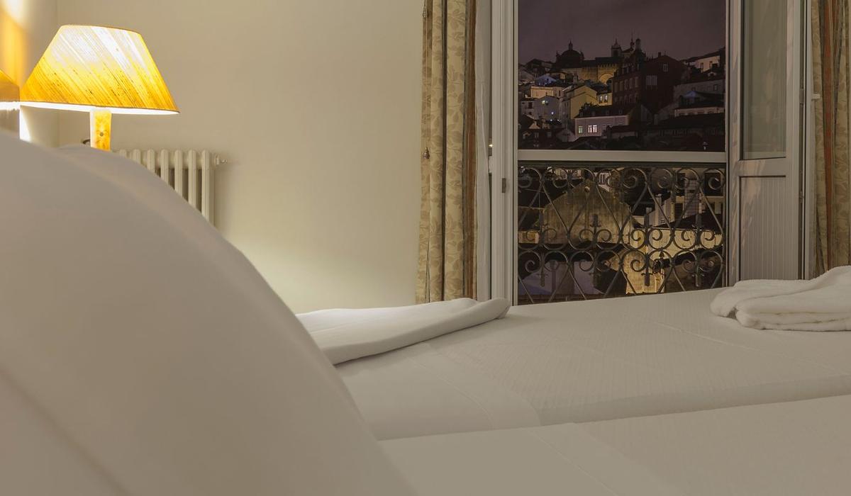 Junior Suite  Astória Hotel Coimbra Junior Suite  Astória Hotel Coimbra