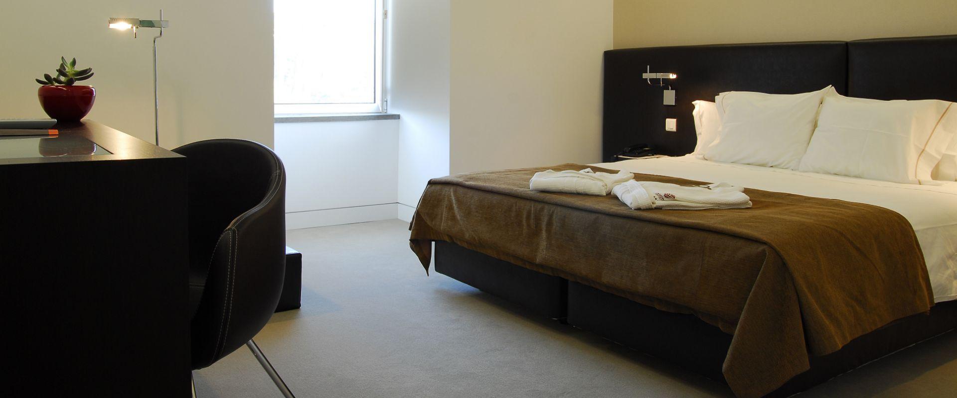 Superior Room with Extra bed  Jerónimos 8 Hotel Lisbon