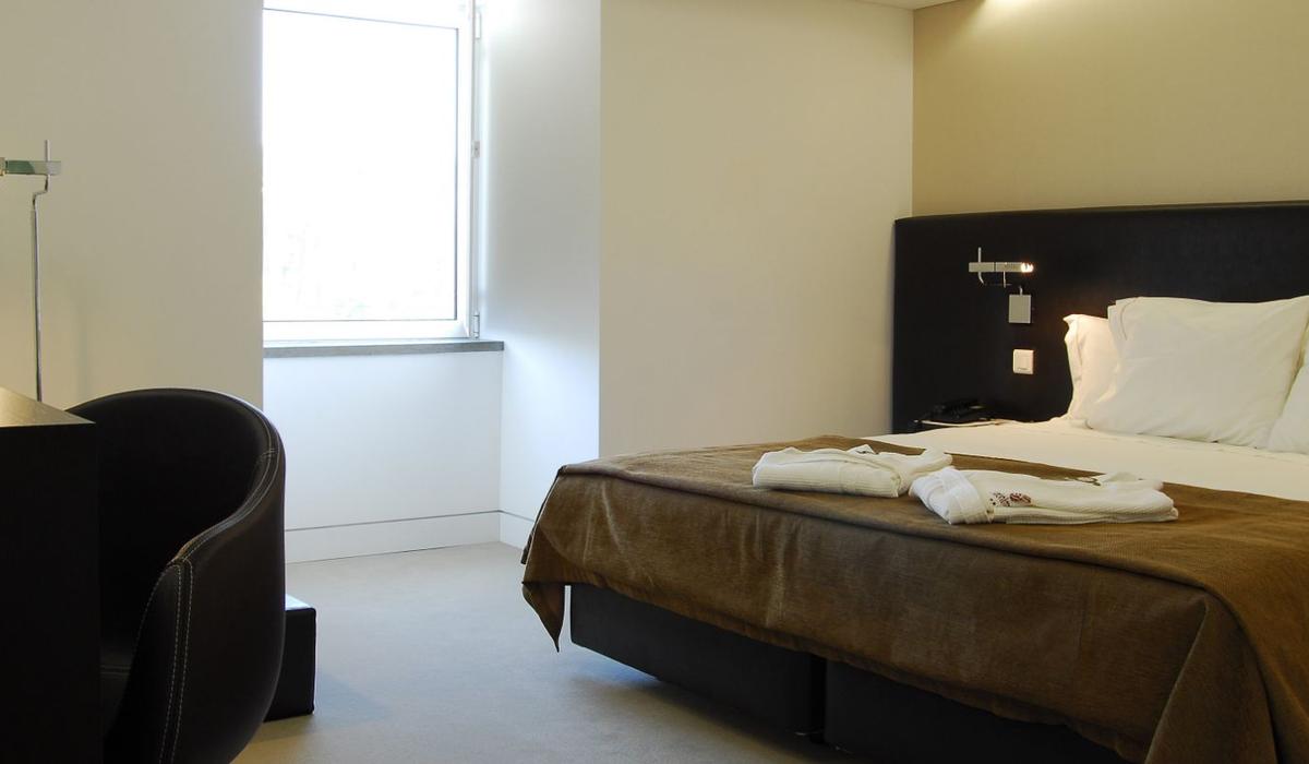 Superior Room Jerónimos 8 Hotel Lisbon Superior Room Jerónimos 8 Hotel Lisbon